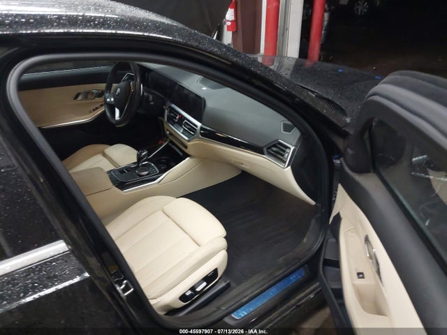 2019 BMW 330I 照片 5