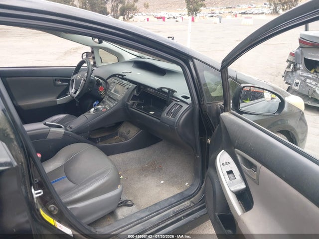 2012 Toyota PRIUS TWO — фото 5