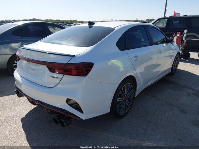 2022 KIA FORTE GT 照片 4