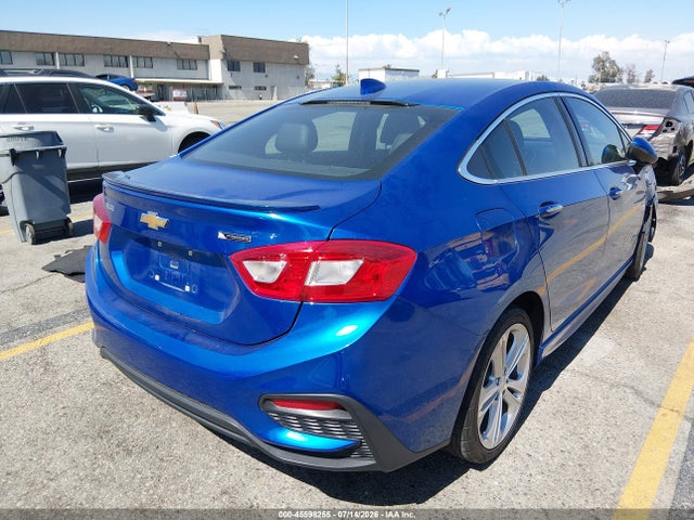 2017 Chevrolet CRUZE PREMIER AUTO photo 4