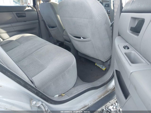 صورة 8 لـ 2005 FORD TAURUS SE