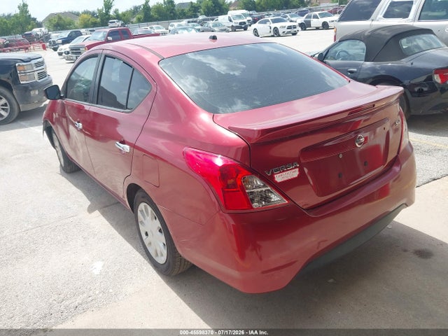 2017 Nissan VERSA 1.6 SV — фото 3