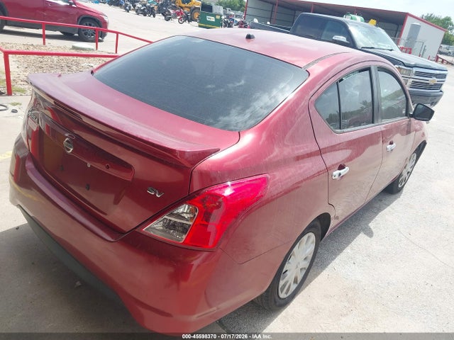 2017 Nissan VERSA 1.6 SV — фото 4