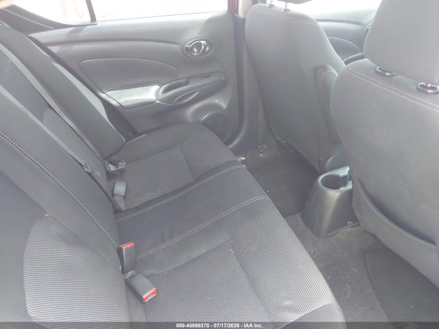 2017 Nissan VERSA 1.6 SV — фото 8