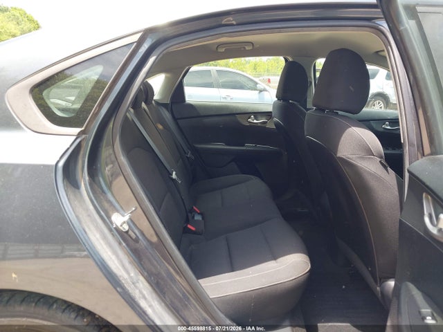 صورة 8 لـ 2020 KIA FORTE LXS