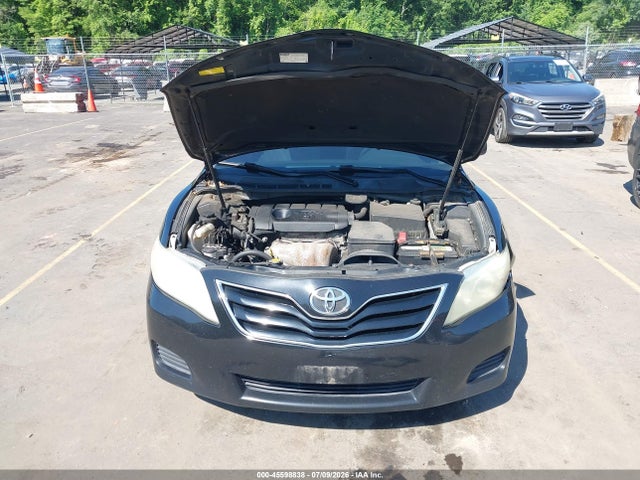 2011 Toyota CAMRY LE photo 10