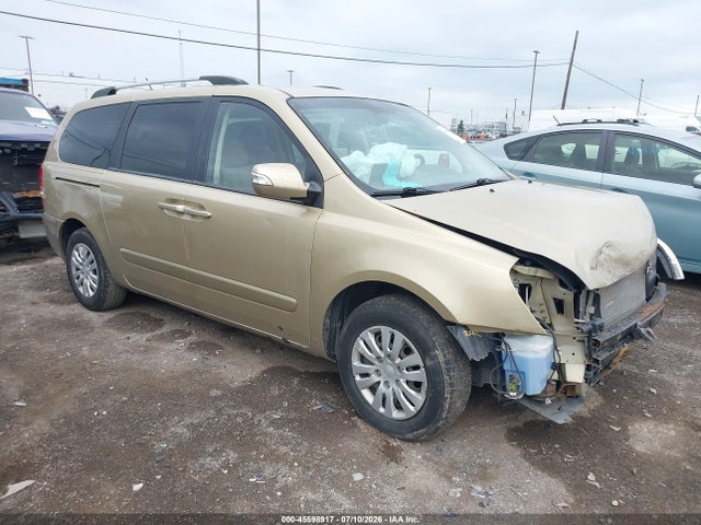 2012 KIA SEDONA LX
