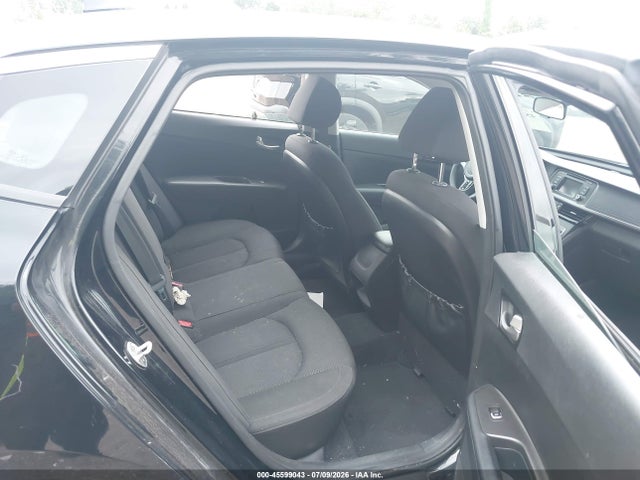 2016 KIA OPTIMA LX — фото 8