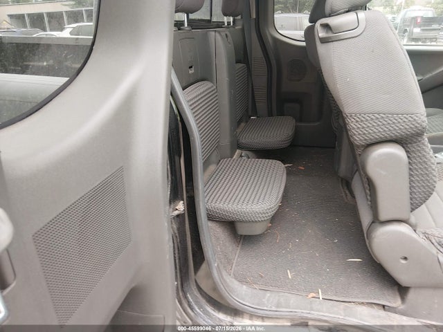2010 Nissan FRONTIER SE — фото 8