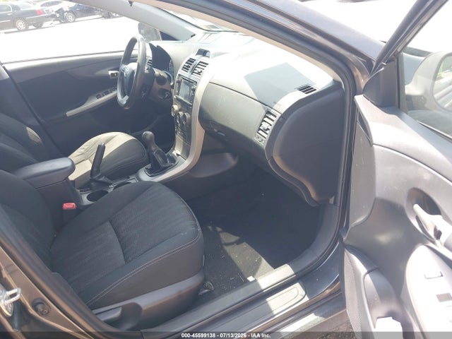 صورة 5 لـ 2013 Toyota COROLLA S