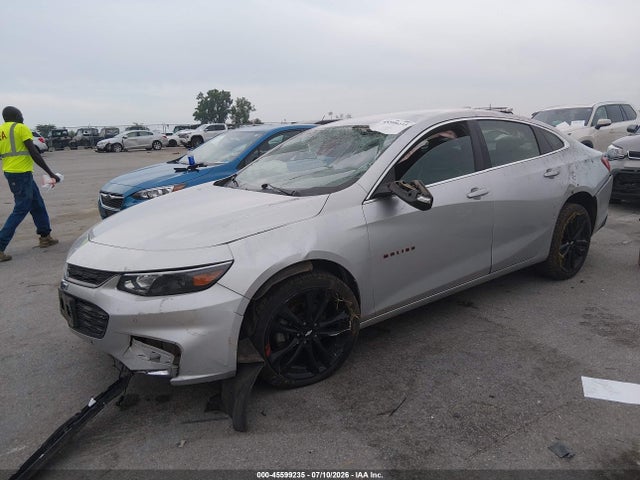 2018 Chevrolet MALIBU LT 照片 2