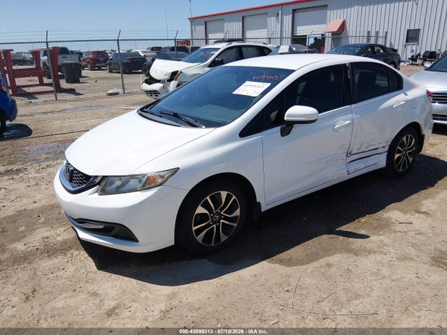 2015 Honda CIVIC LX — фото 2
