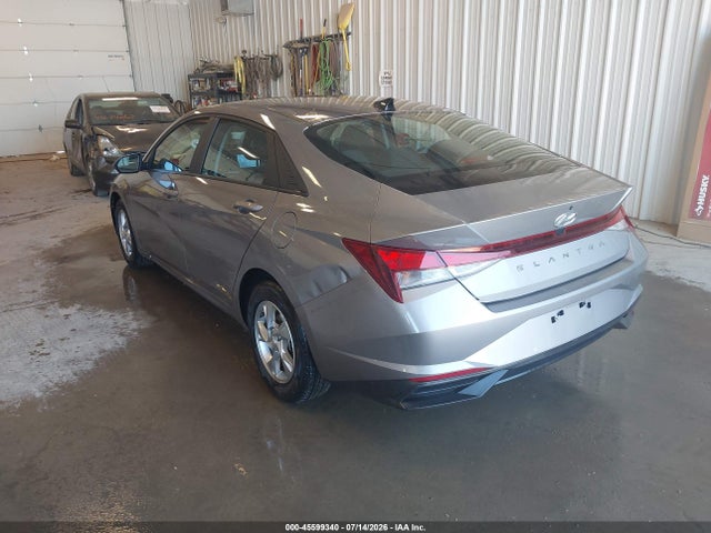صورة 3 لـ 2023 Hyundai ELANTRA SE