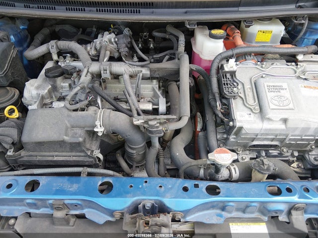 2016 Toyota PRIUS C ONE 照片 10