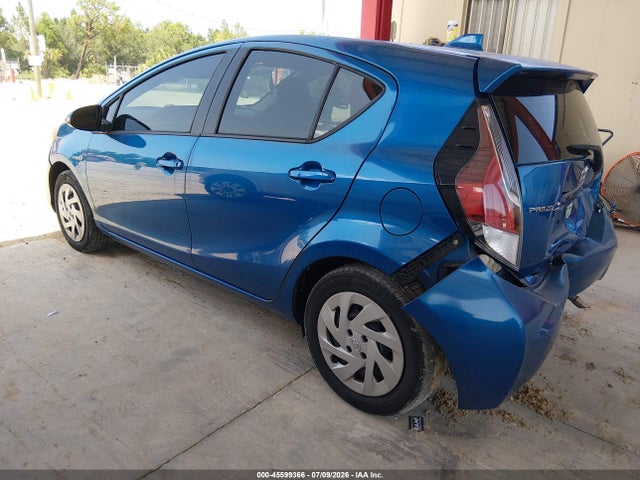 2016 Toyota PRIUS C ONE 照片 3