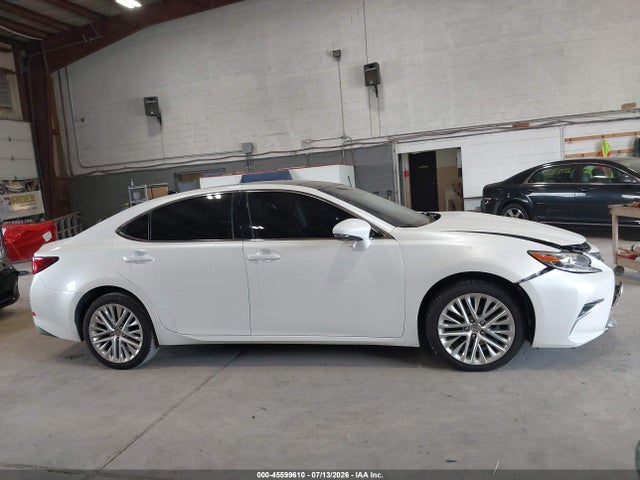 صورة مصغرة 13 لـ 2016 Lexus ES 350