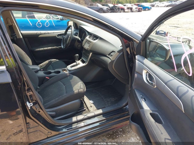 2014 Nissan SENTRA SR 照片 5