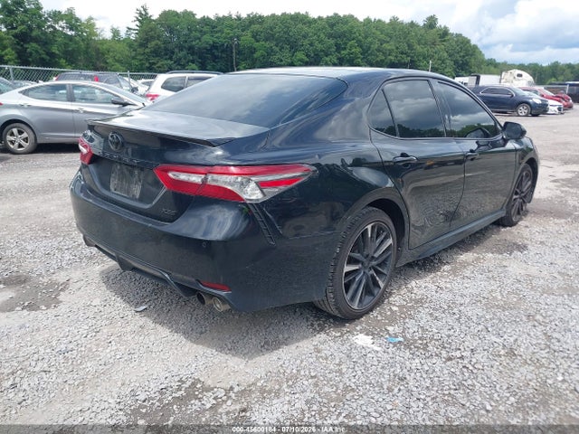 2018 Toyota CAMRY XSE — фото 4