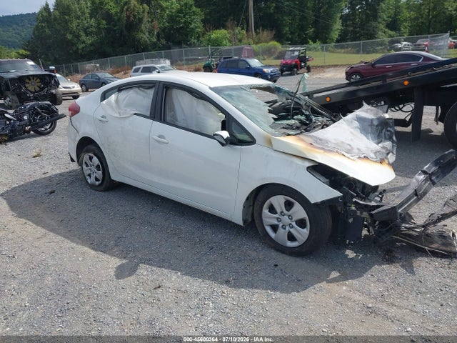 2017 KIA FORTE LX