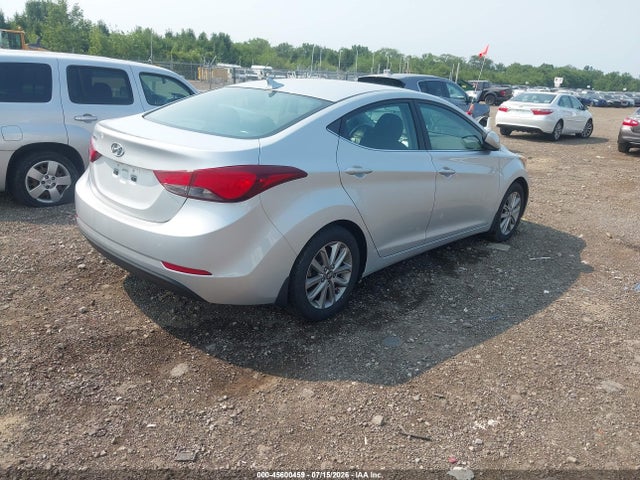 2015 Hyundai ELANTRA SE 照片 4