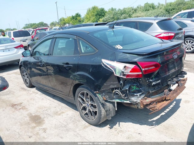 صورة مصغرة 3 لـ 2015 FORD FOCUS SE