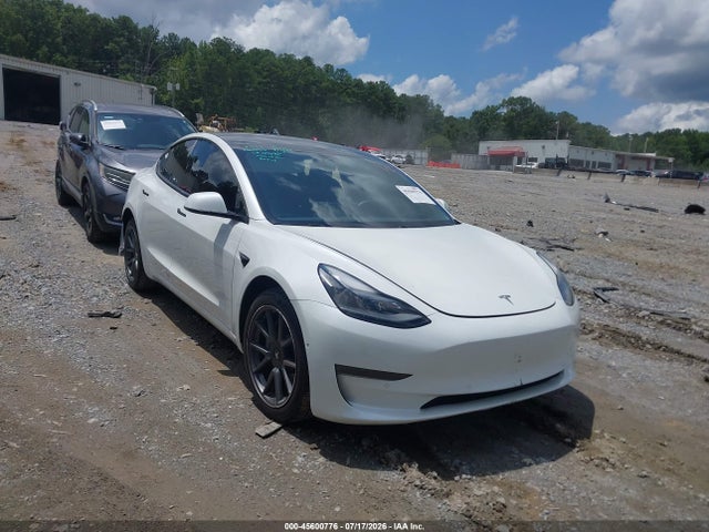 2021 TESLA MODEL 3 STANDARD RANGE PLUS REAR-WHEEL DRIVE