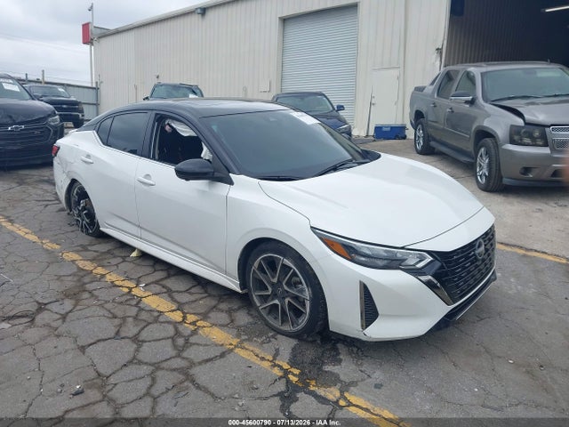 2024 NISSAN SENTRA SR XTRONIC CVT