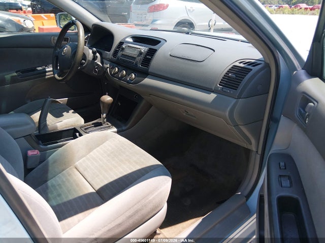 2005 Toyota CAMRY LE photo 5