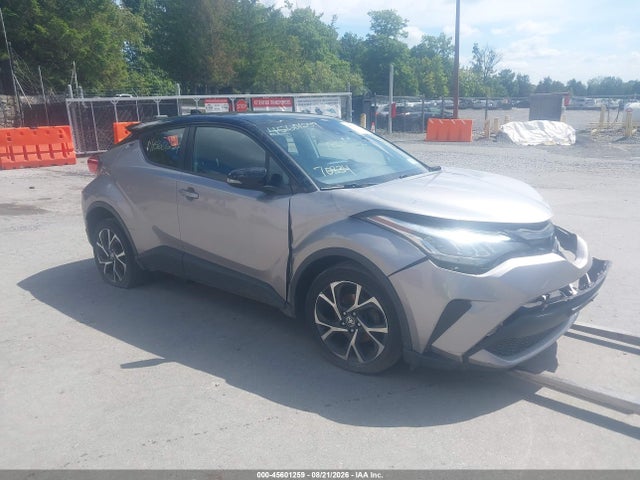 2020 TOYOTA C-HR XLE
