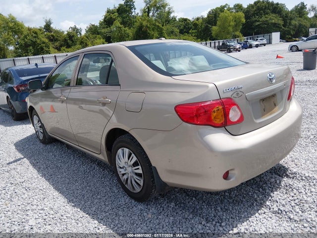 2010 Toyota COROLLA LE photo 3