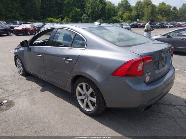 2016 Volvo S60 T5 DRIVE-E PREMIER — фото 3