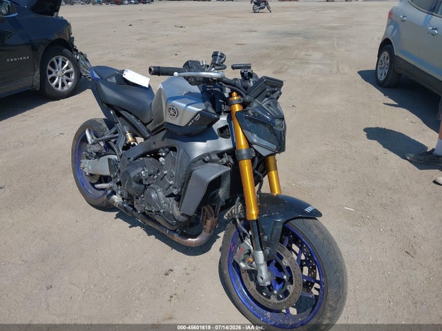 2025 YAMAHA MT09 SP