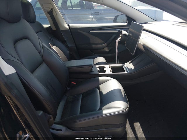 صورة 5 لـ 2022 Tesla MODEL 3 LONG RANGE DUAL MOTOR ALL-WHEEL DRIVE