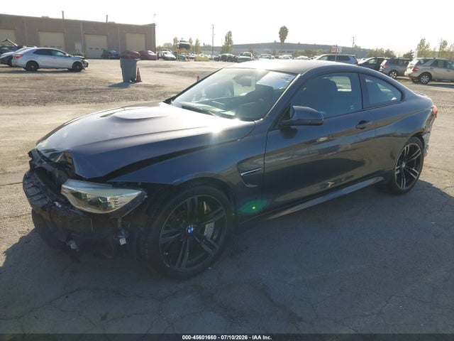 صورة 2 لـ 2015 BMW M4