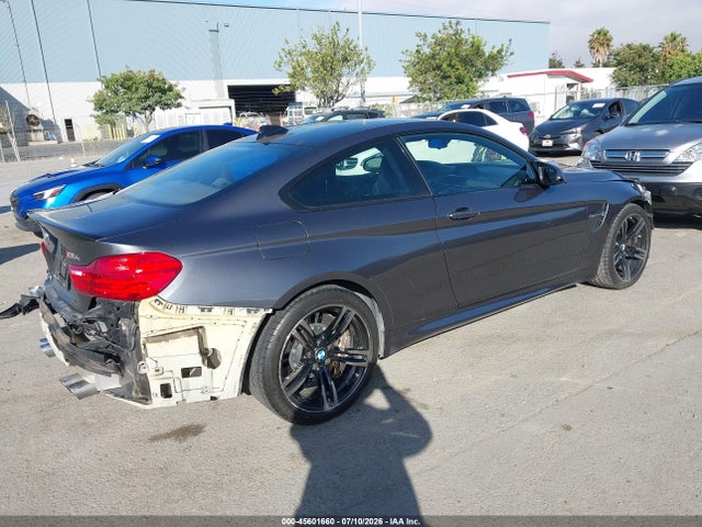 صورة 4 لـ 2015 BMW M4