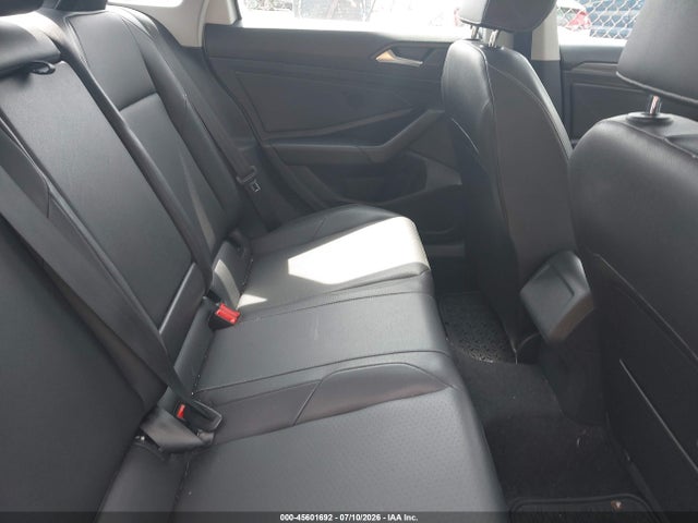 2019 VOLKSWAGEN JETTA 1.4T SEL 8