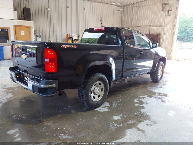 صورة 4 لـ 2017 Chevrolet COLORADO 4WD WT