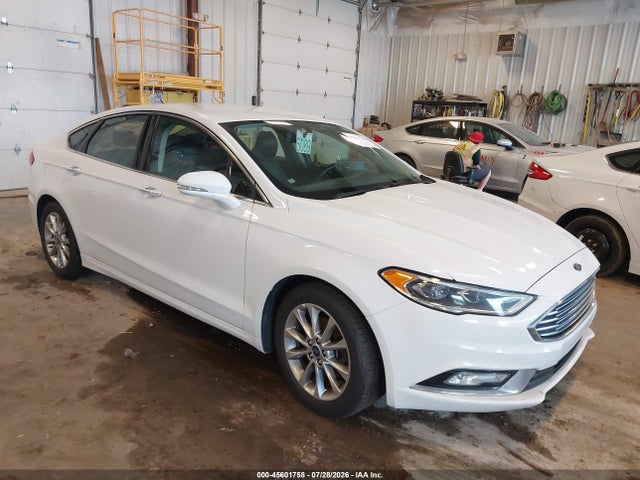 2017 FORD FUSION SE photo 1