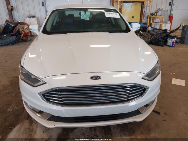 2017 FORD FUSION SE photo 6