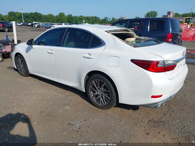 2016 Lexus ES 350 — фото 3