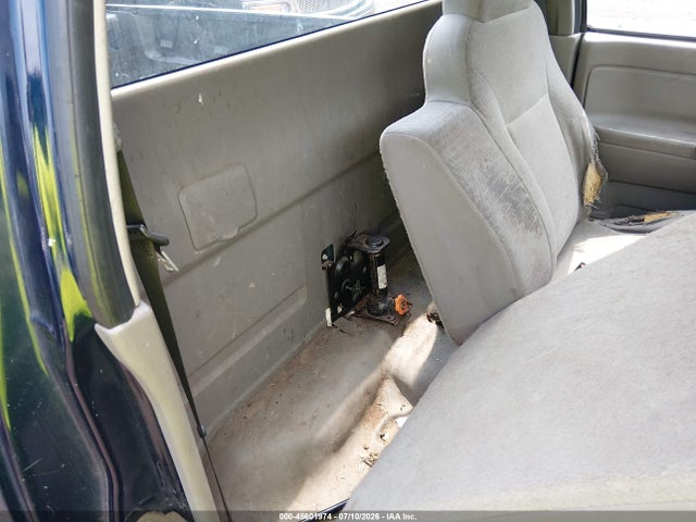 2008 Chevrolet COLORADO WORK TRUCK photo 8