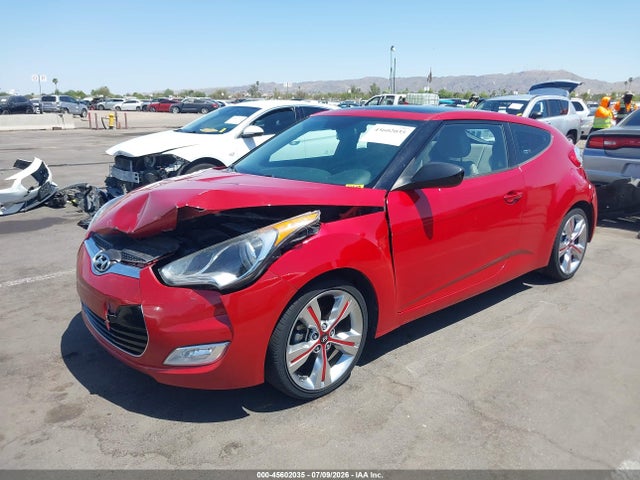 صورة 2 لـ 2013 Hyundai VELOSTER BASE W/GRAY