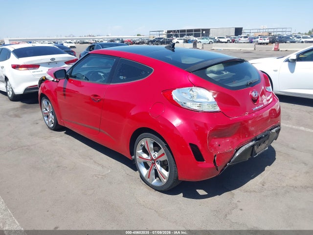 صورة 3 لـ 2013 Hyundai VELOSTER BASE W/GRAY