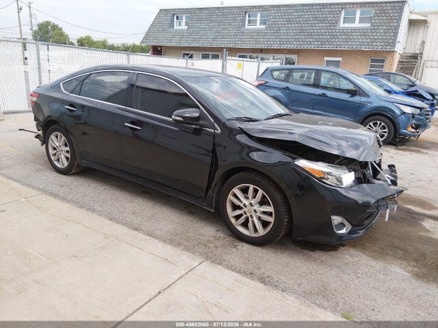 2014 TOYOTA AVALON XLE