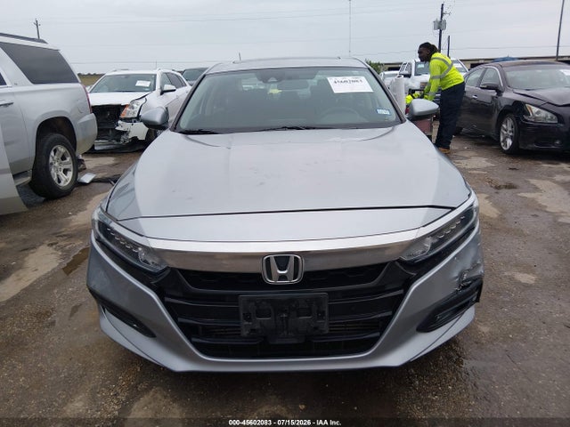 2019 HONDA ACCORD EX 12