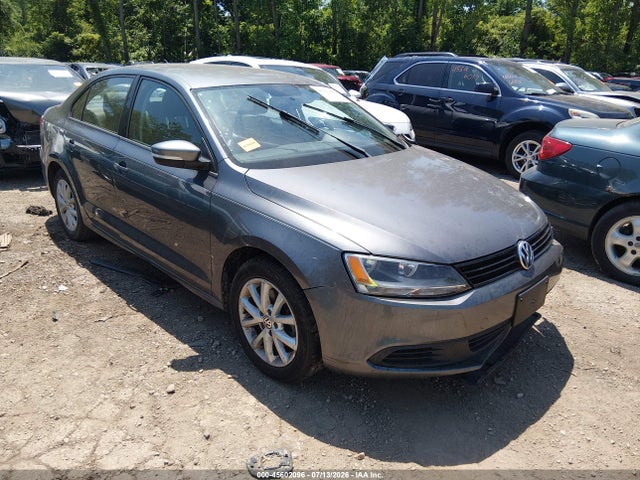 صورة 1 لـ 2012 Volkswagen JETTA 2.5L SE