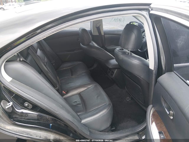 صورة 8 لـ 2011 Lexus ES 350