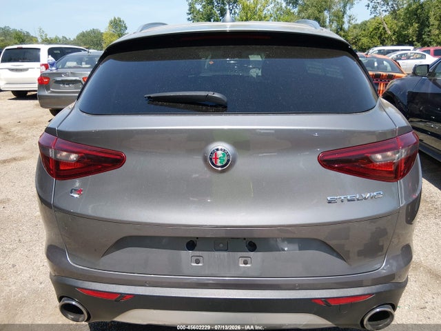 2019 ALFA ROMEO STELVIO AWD 16
