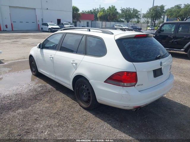 2013 Volkswagen JETTA SPORTWAGEN 2.5L S 照片 3