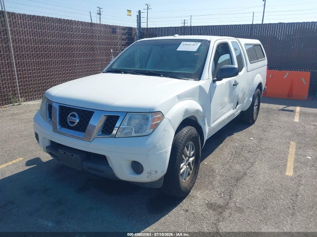 2016 Nissan FRONTIER SV — фото 2